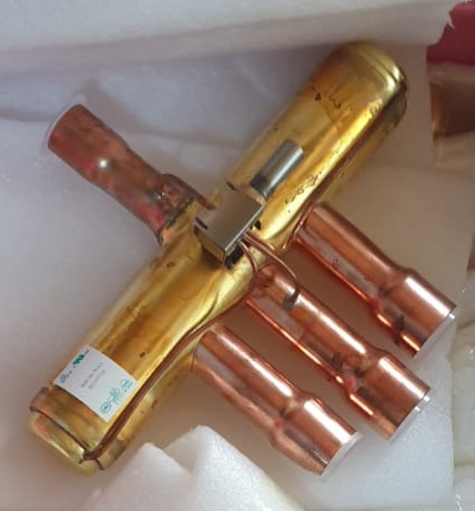 4 Way Valve SHF-35A-69